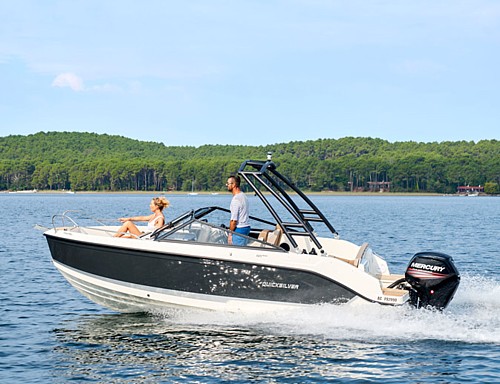 Quicksilver Activ 605 Bowrider