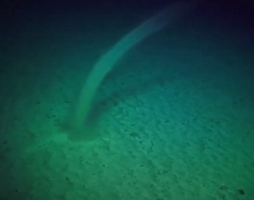 Podvodni tornado