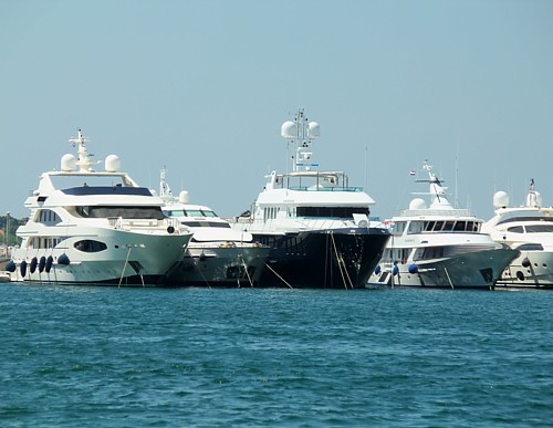 Borba za koncesiju priveza