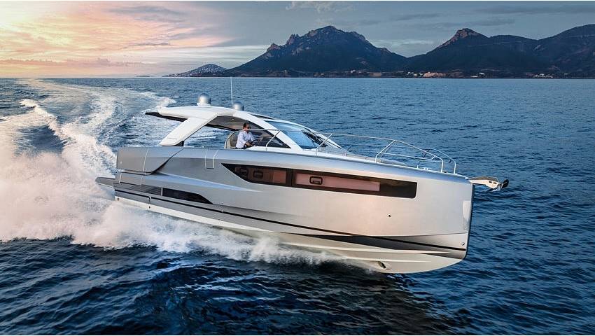 Novi veliki walkaround