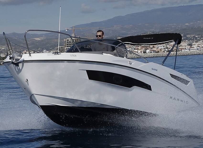 Robusni „klasičar“