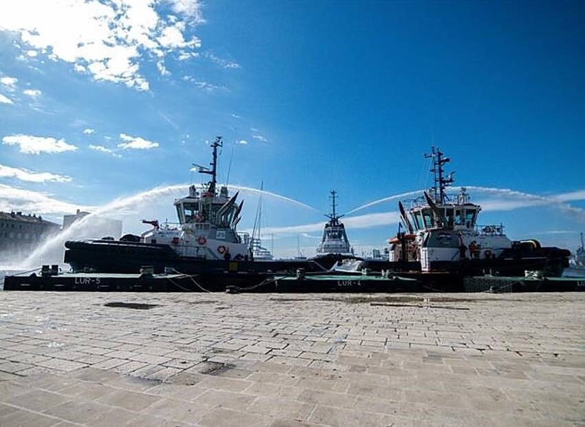 Dva nova broda Jadranskog pomorskog servisa