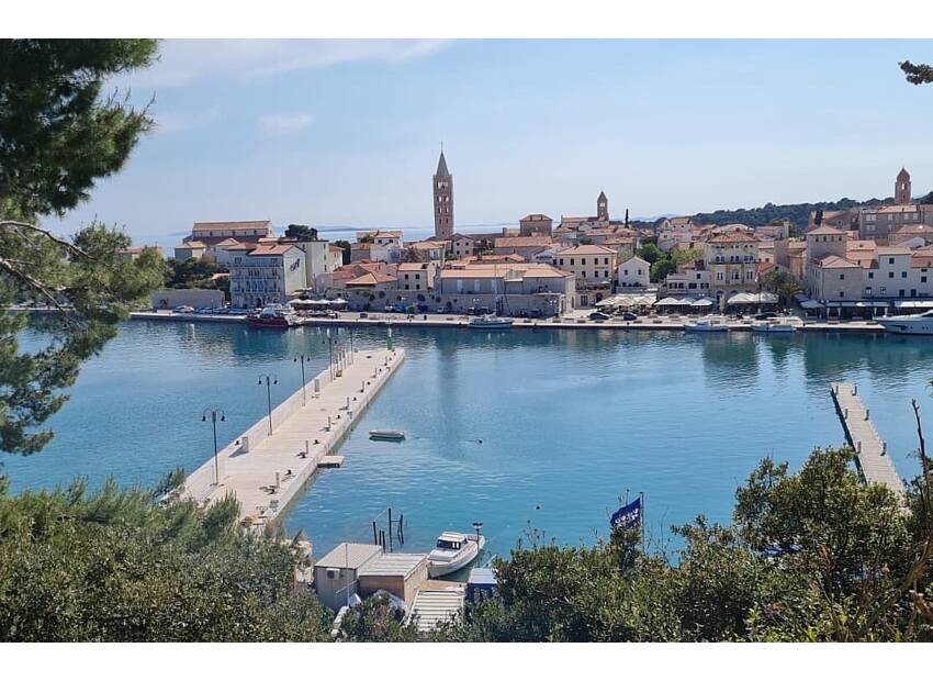 Otvorena rekonstruirana luka Rab