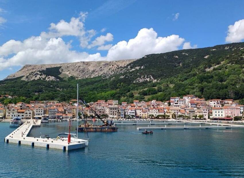 Rekonstrukcija luke Baška najesen ulazi u svoju završnu fazu