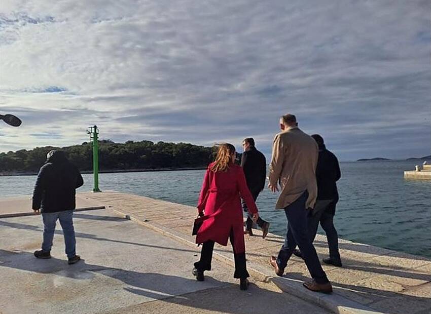 Otvorena novouređena riva u Tribunju