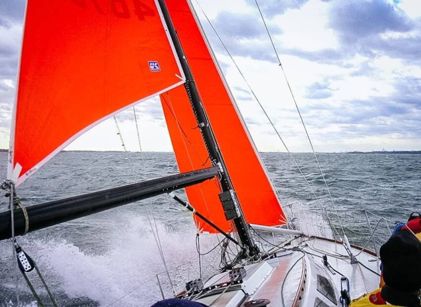 Kako postaviti i trimati olujno jedro