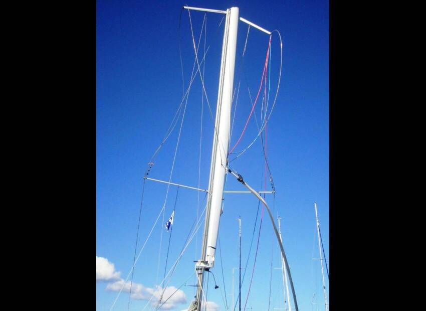 Što može srušiti jarbol?